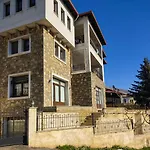 The Watch Tower B Apartment *