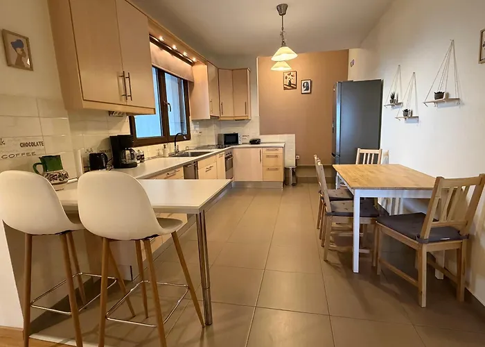 The Watch Tower B Siatista